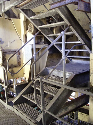 Stairways and ladders in the process industries
