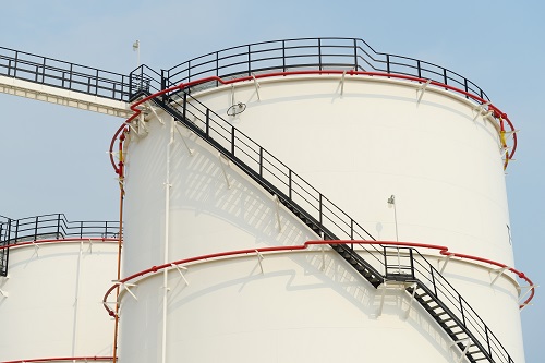 Storage Tanks in the Process Industries